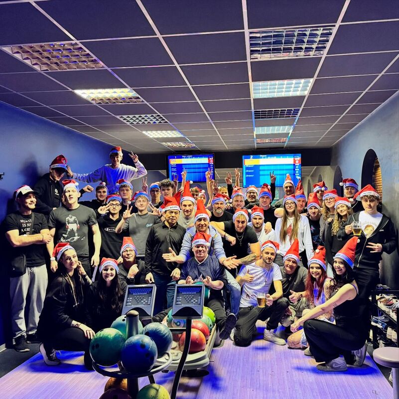 Vánoční bowlingový turnaj